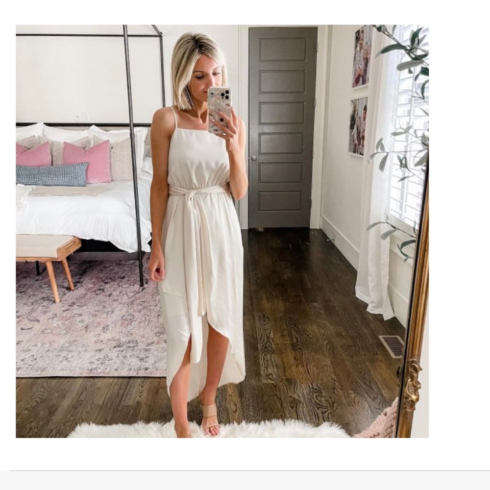 Express satin dress Size M